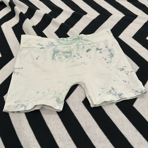 Cute biker shorts - Picture 1 of 2